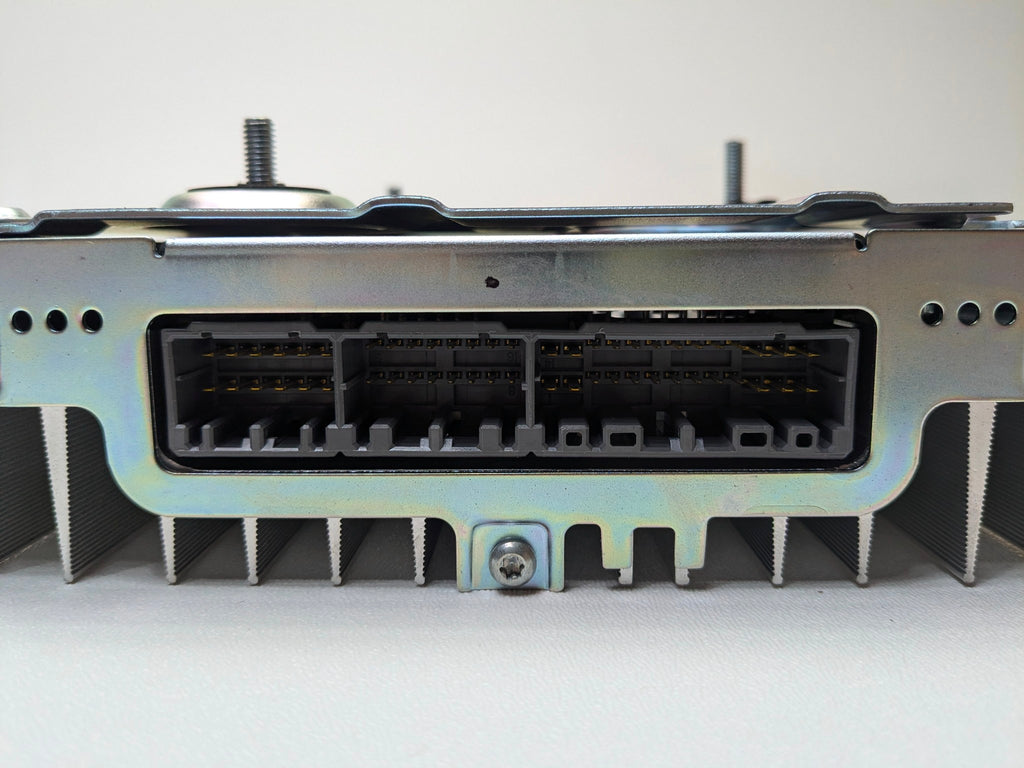 2014 - 2015 OEM KIA OPTIMA AUDIO RADIO ANTENNA AMPLIFIER CONTROL MODULE UNIT
