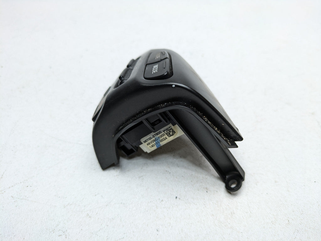 14 - 15 OEM KIA OPTIMA STEERING WHEEL AUDIO AND RADIO LEFT CONTROL SWITCH BLACK