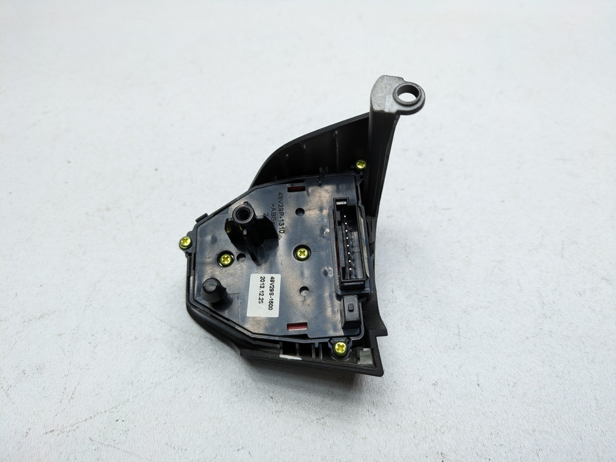 2014 - 2015 OEM KIA OPTIMA STEERING WHEEL AUDIO CRUISE CONTROL SWITCH BLACK