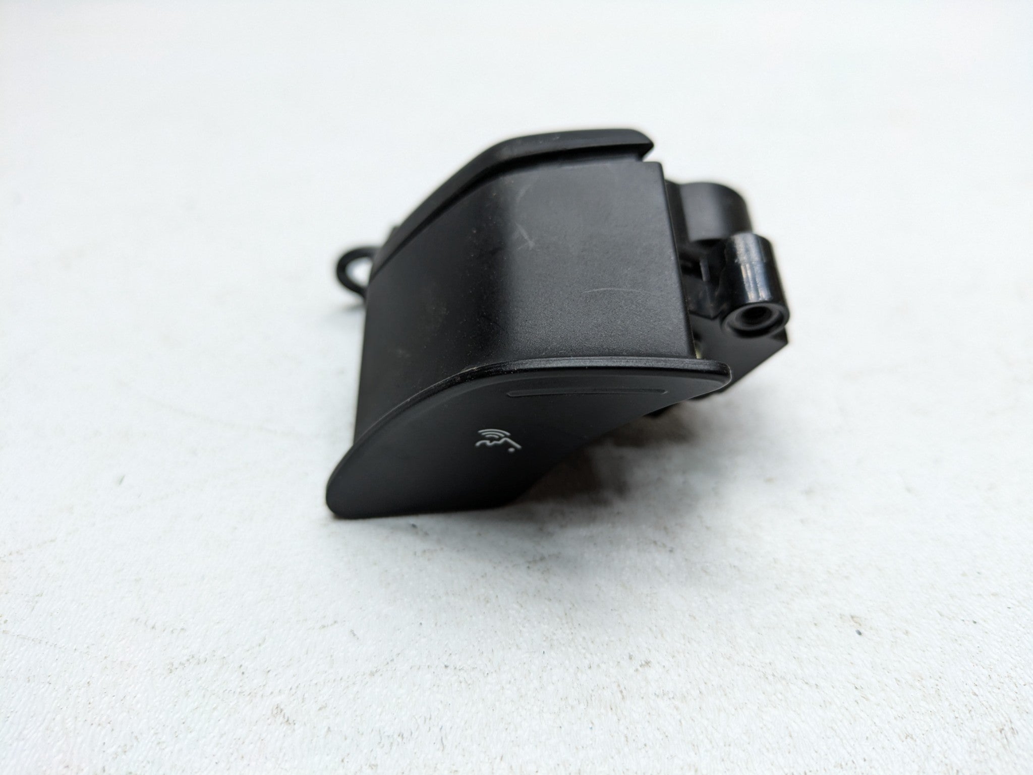 2014 - 2015 OEM KIA OPTIMA STEERING WHEEL AUDIO CONTROL SWITCH BLACK