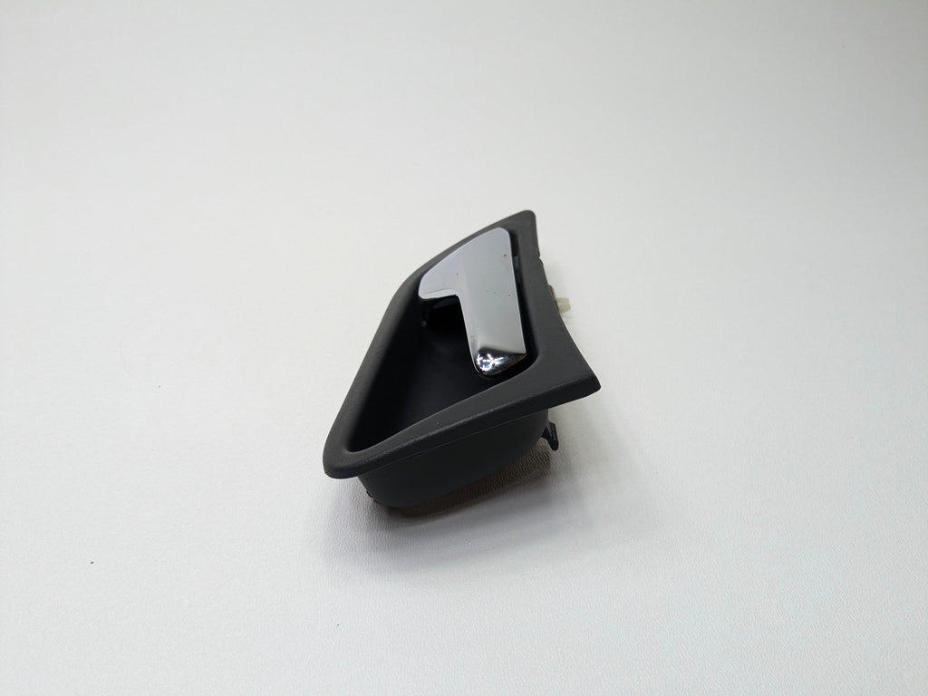 2004 - 2006 OEM MERCEDES-BENZ C230 FRONT RIGHT PASSENGER SIDE INNER DOOR HANDLE