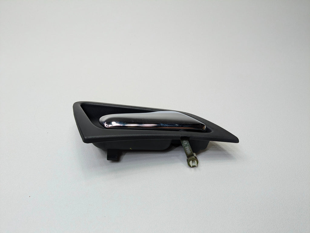 2004 - 2006 OEM MERCEDES-BENZ C230 FRONT RIGHT PASSENGER SIDE INNER DOOR HANDLE