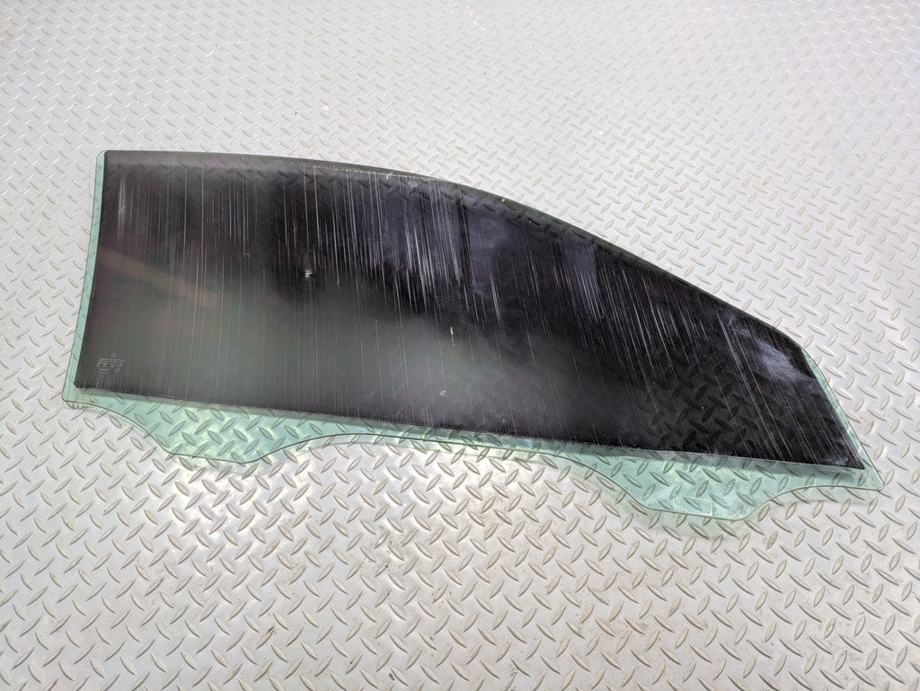 2004 - 2006 OEM MERCEDES-BENZ C230 FRONT LEFT DRIVER SIDE DOOR WINDOW GLASS