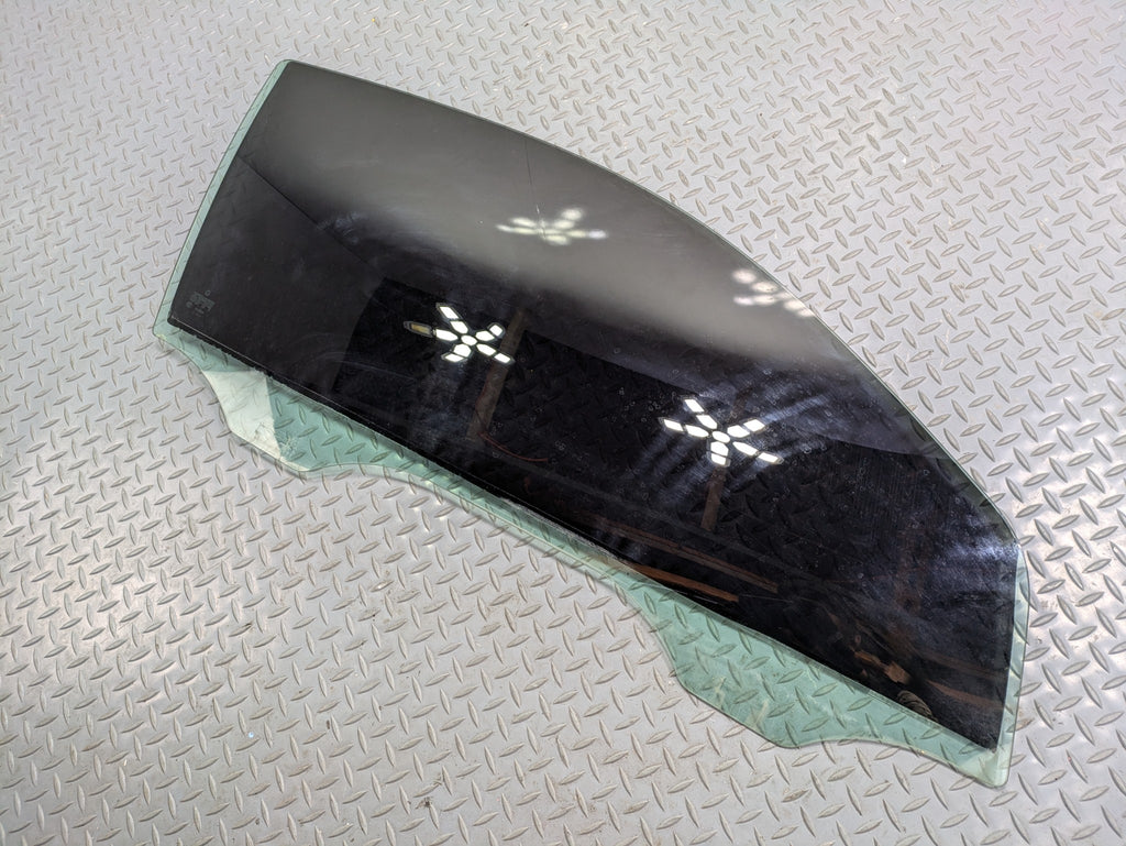 2004 - 2006 OEM MERCEDES-BENZ C230 FRONT RIGHT PASSENGER SIDE DOOR WINDOW GLASS