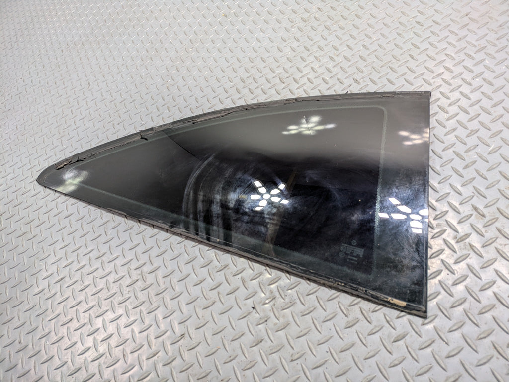 2004 - 2006 OEM MERCEDES-BENZ C230 REAR RIGHT PASSENGER SIDE WINDOW QUARTER GLAS