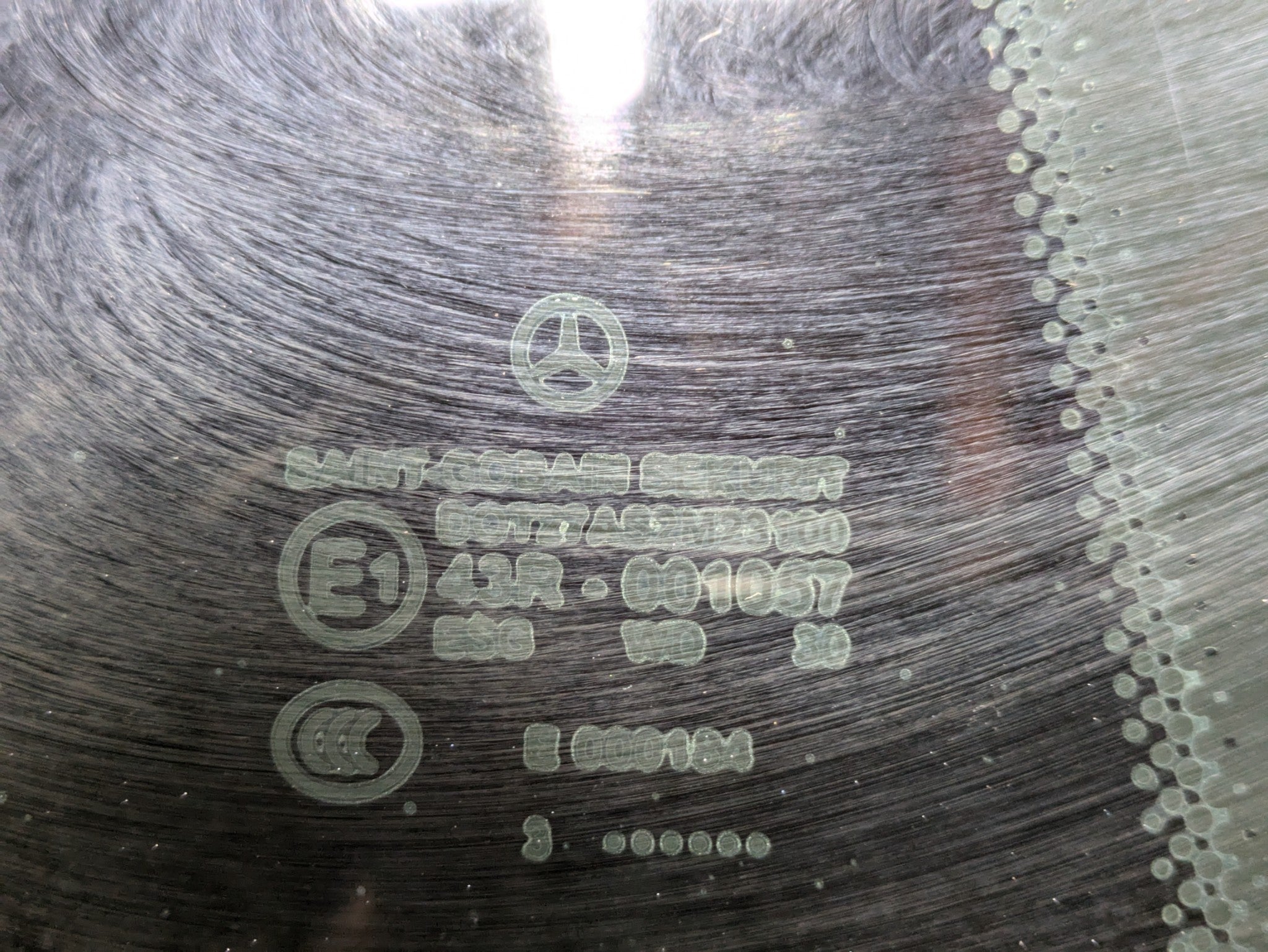 2004 - 2006 OEM MERCEDES-BENZ C230 REAR RIGHT PASSENGER SIDE WINDOW QUARTER GLAS