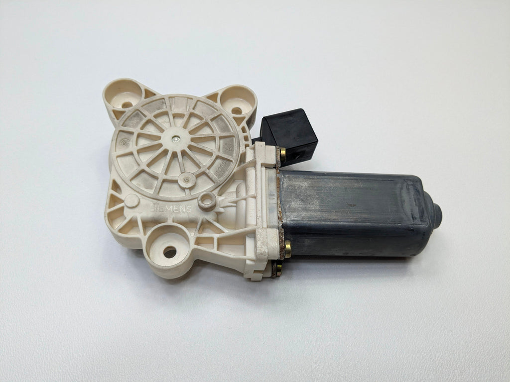 2004 - 2006 OEM MERCEDES-BENZ C230 FRONT LEFT DRIVER SIDE POWER WINDOW MOTOR