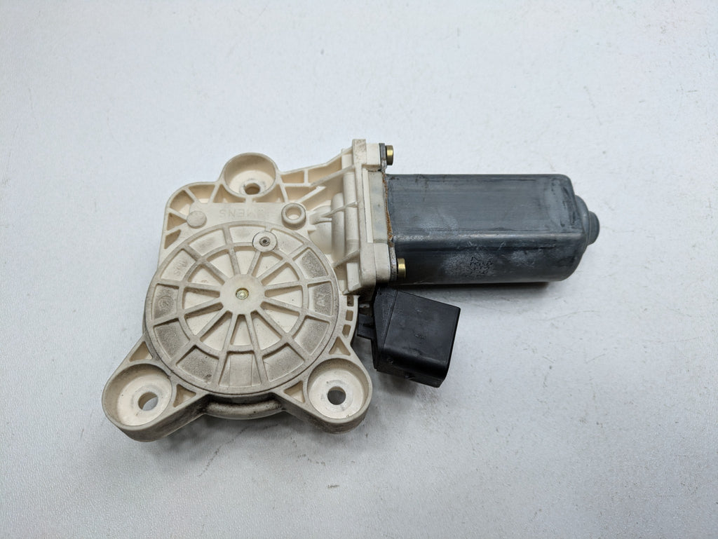 2004 - 2006 OEM MERCEDES-BENZ C230 FRONT RIGHT PASSENGER SIDE POWER WINDOW MOTOR