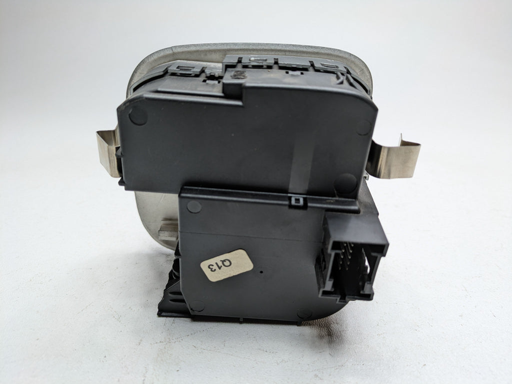 2004 - 2006 OEM MERCEDES-BENZ C230 DASH PANEL HEADLIGHT CONTROL SWITCH