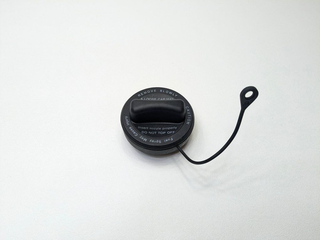 2004 - 2006 OEM MERCEDES-BENZ C230 FUEL TANK GAS FILLER CAP