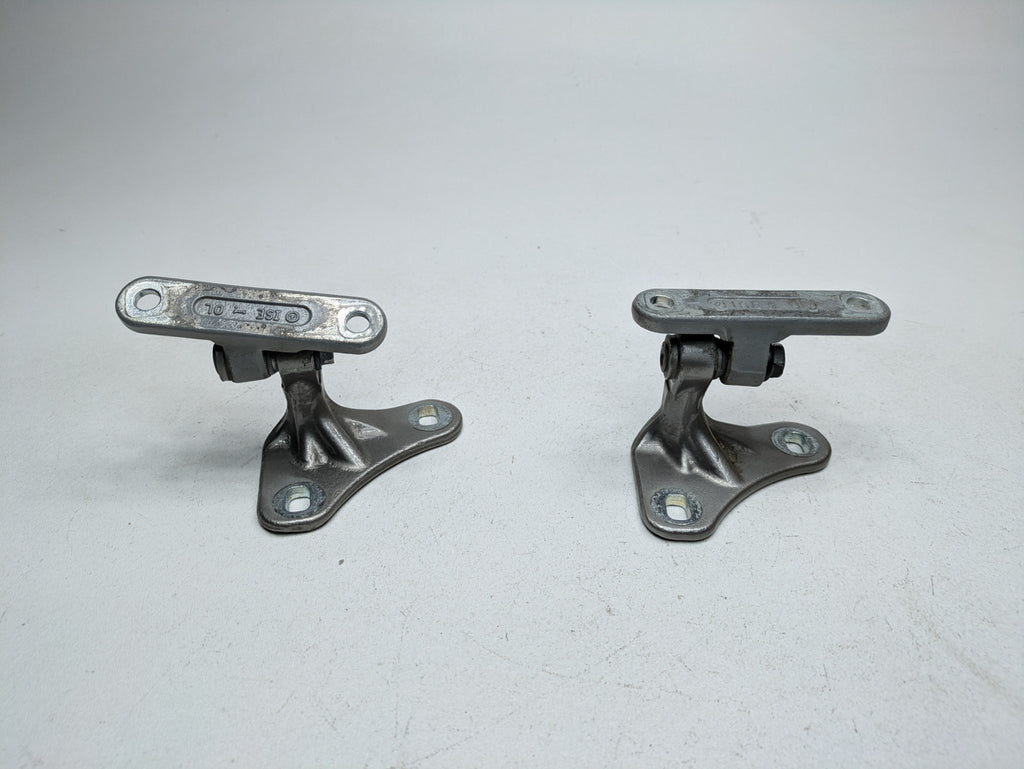 2004 - 2006 OEM MERCEDES-BENZ C230 FRONT LEFT DRIVER SIDE DOOR HINGE SET