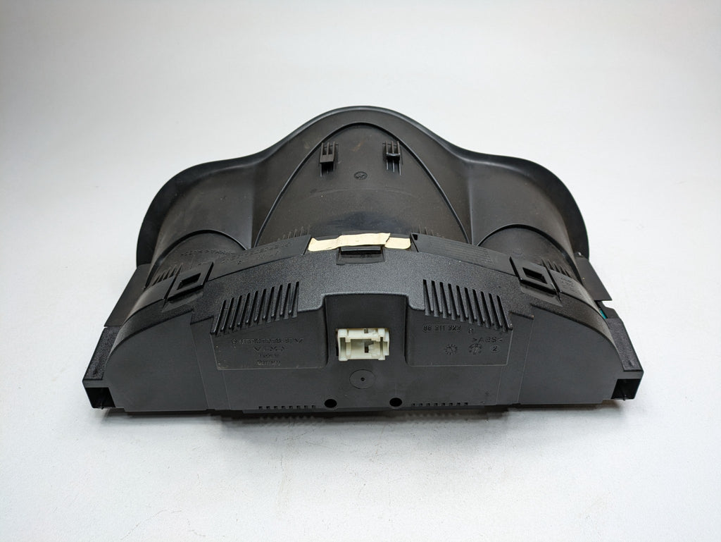 2004 - 2006 OEM MERCEDES-BENZ C230 INSTRUMENT SPEEDOMETER CLUSTER GAUGE