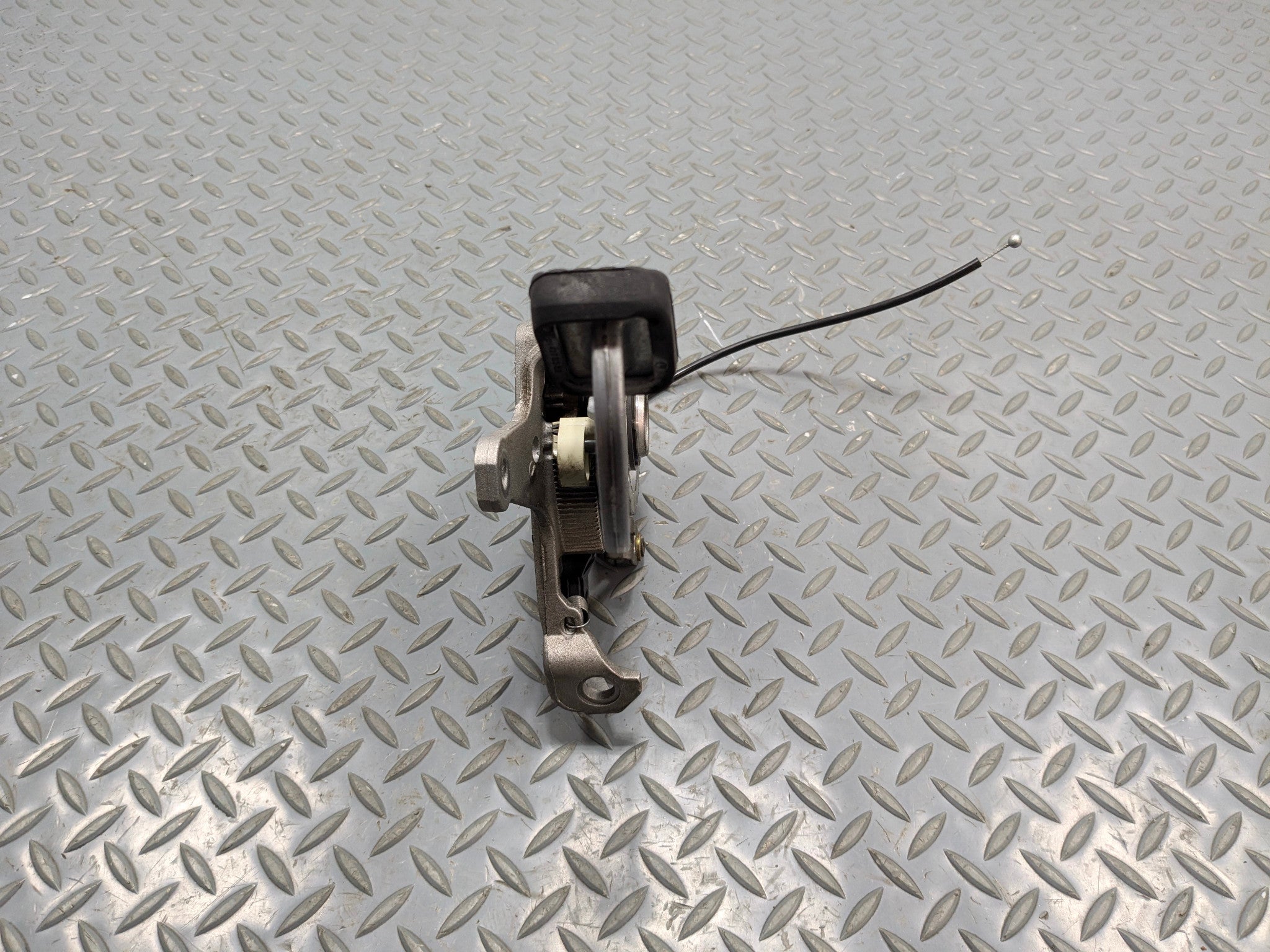 2004 - 2006 OEM MERCEDES-BENZ C230 EMERGENCY PARKING BRAKE PEDAL