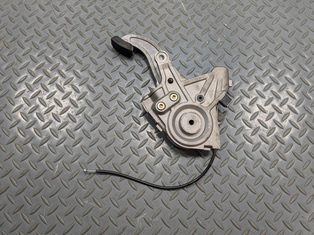 2004 - 2006 OEM MERCEDES-BENZ C230 EMERGENCY PARKING BRAKE PEDAL