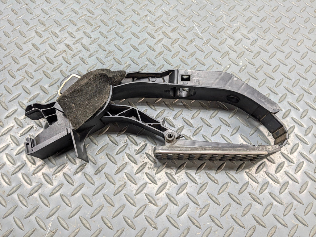 2004 - 2006 OEM MERCEDES-BENZ C230 GAS ACCELERATOR THROTTLE PEDAL SENSOR