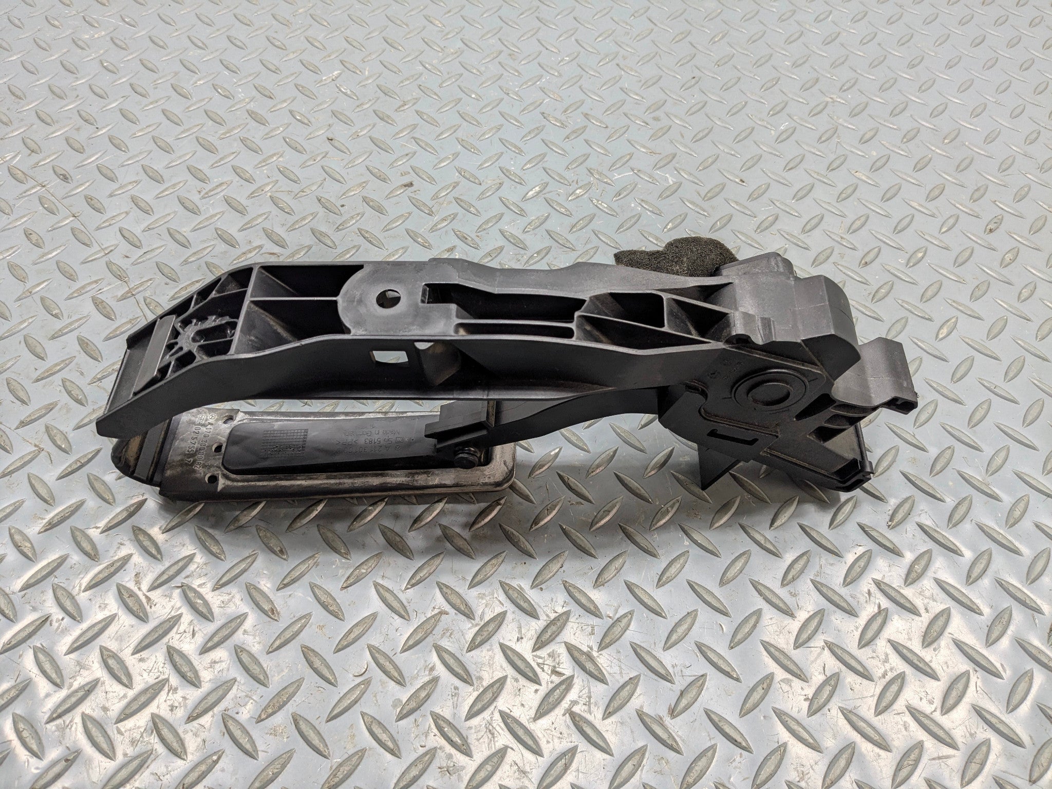 2004 - 2006 OEM MERCEDES-BENZ C230 GAS ACCELERATOR THROTTLE PEDAL SENSOR