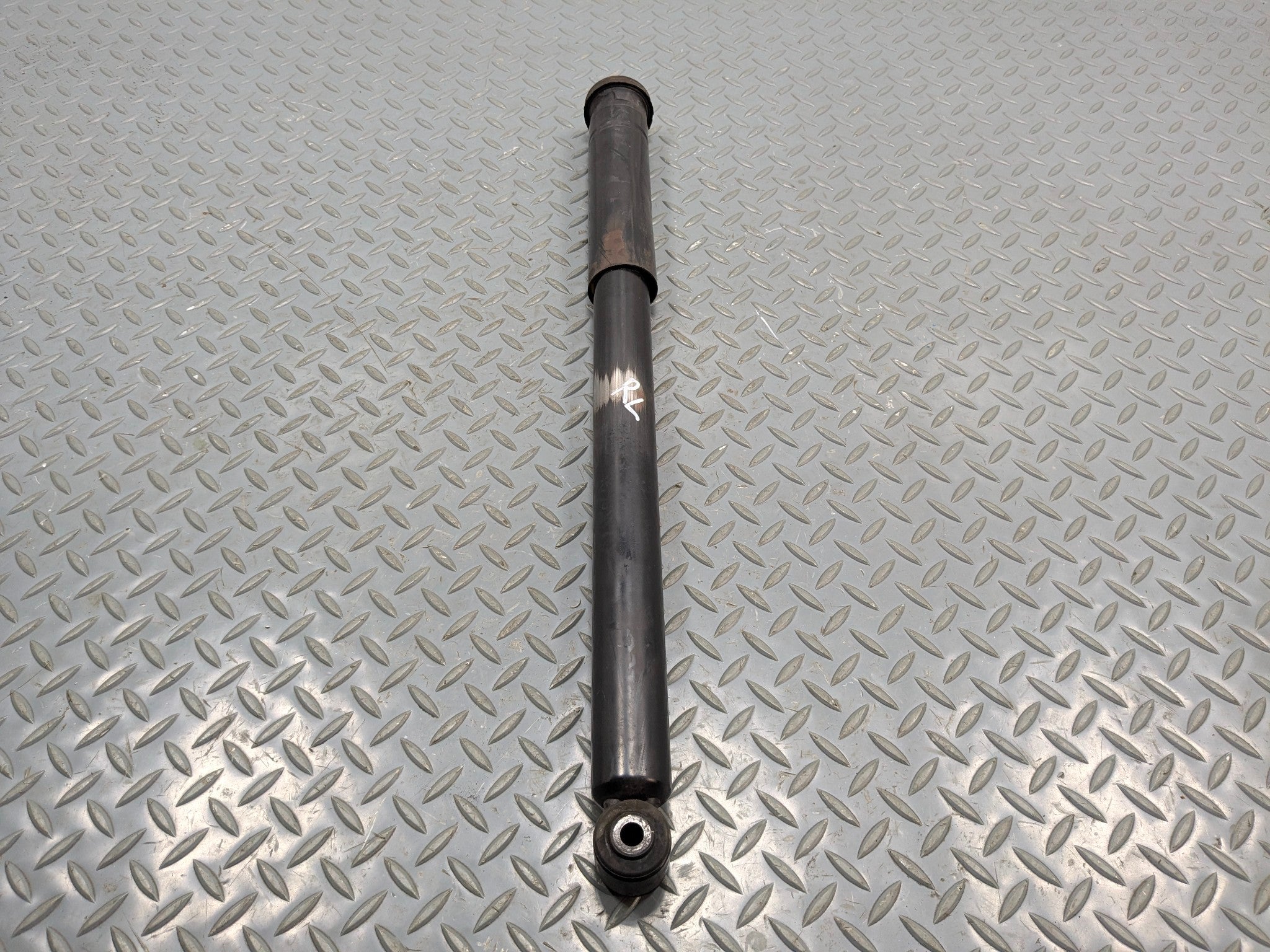 04 - 06 OEM MERCEDES-BENZ C230 REAR LEFT DRIVER SIDE SUSPENSION STRUT ABSORBER