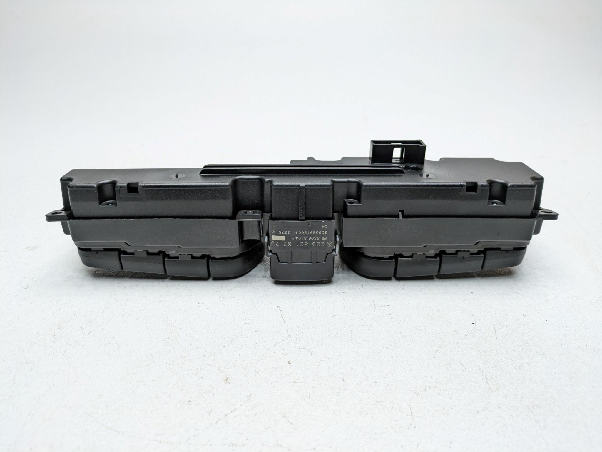 2004 - 2006 OEM MERCEDES-BENZ C230 DASH HAZARD LIGHT RELAY ESP CONTROL SWITCH