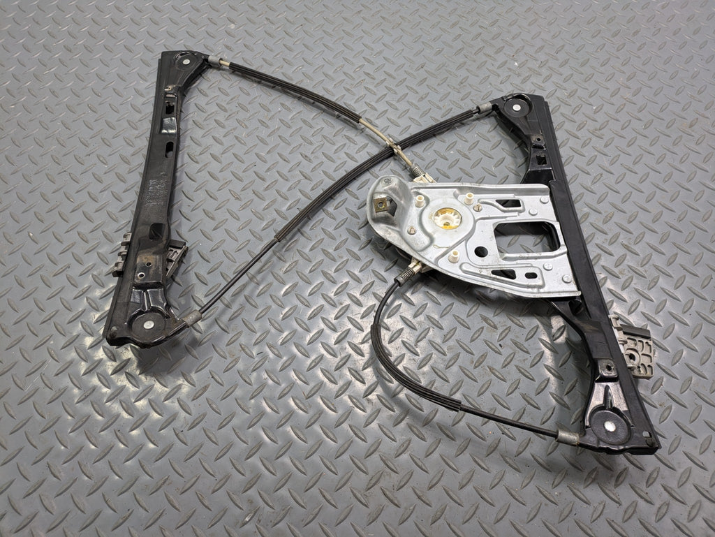 2004 - 2006 OEM MERCEDES-BENZ C230 FRONT LEFT DRIVER SIDE DOOR REGULATOR