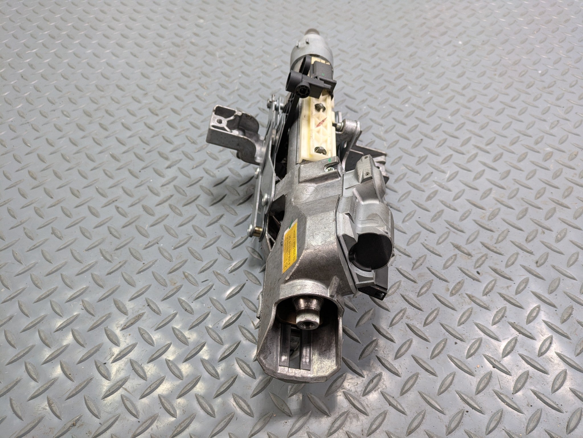 2004 - 2006 OEM MERCEDES-BENZ C230 STEERING COLUMN POWER ADJUSTABLE ASSEMBLY