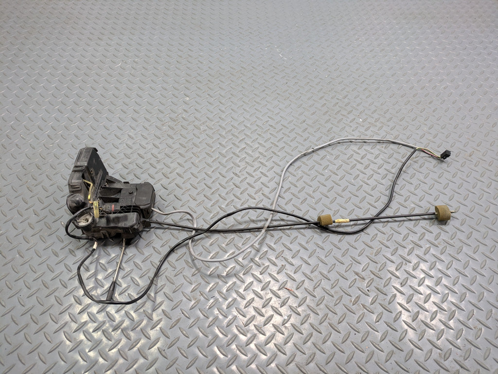 2004 - 2006 OEM MERCEDES-BENZ C230 FRONT LEFT DRIVER SIDE DOOR LATCH LOCK