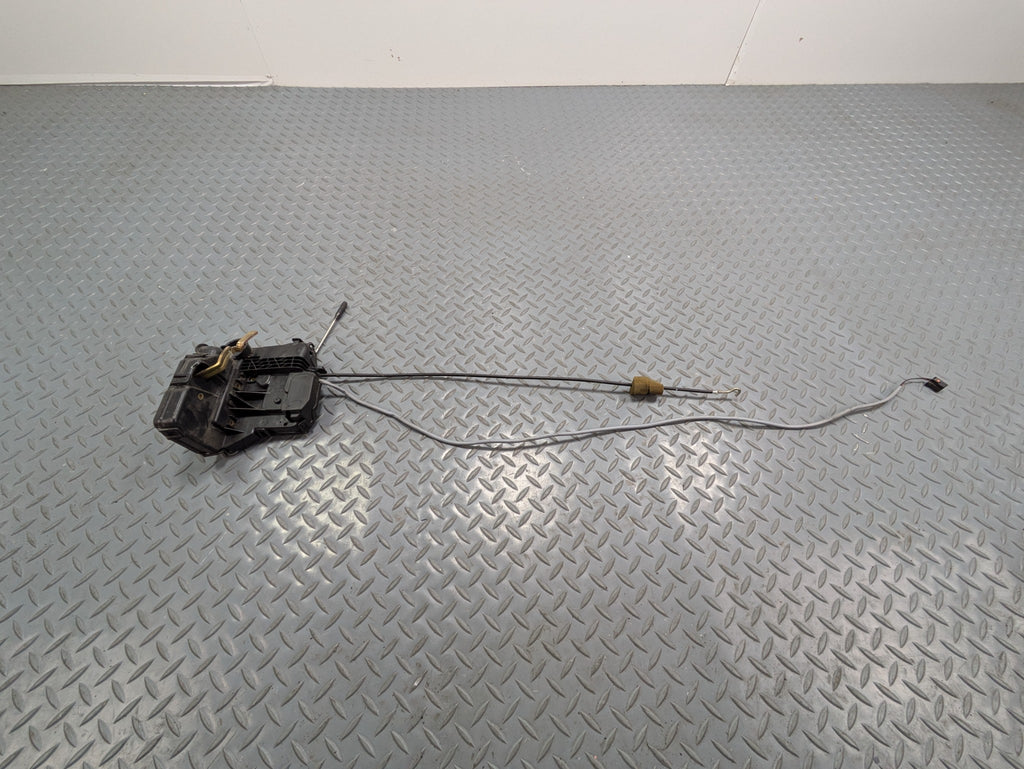 2004 - 2006 OEM MERCEDES-BENZ C230 FRONT RIGHT PASSENGER SIDE DOOR LATCH LOCK