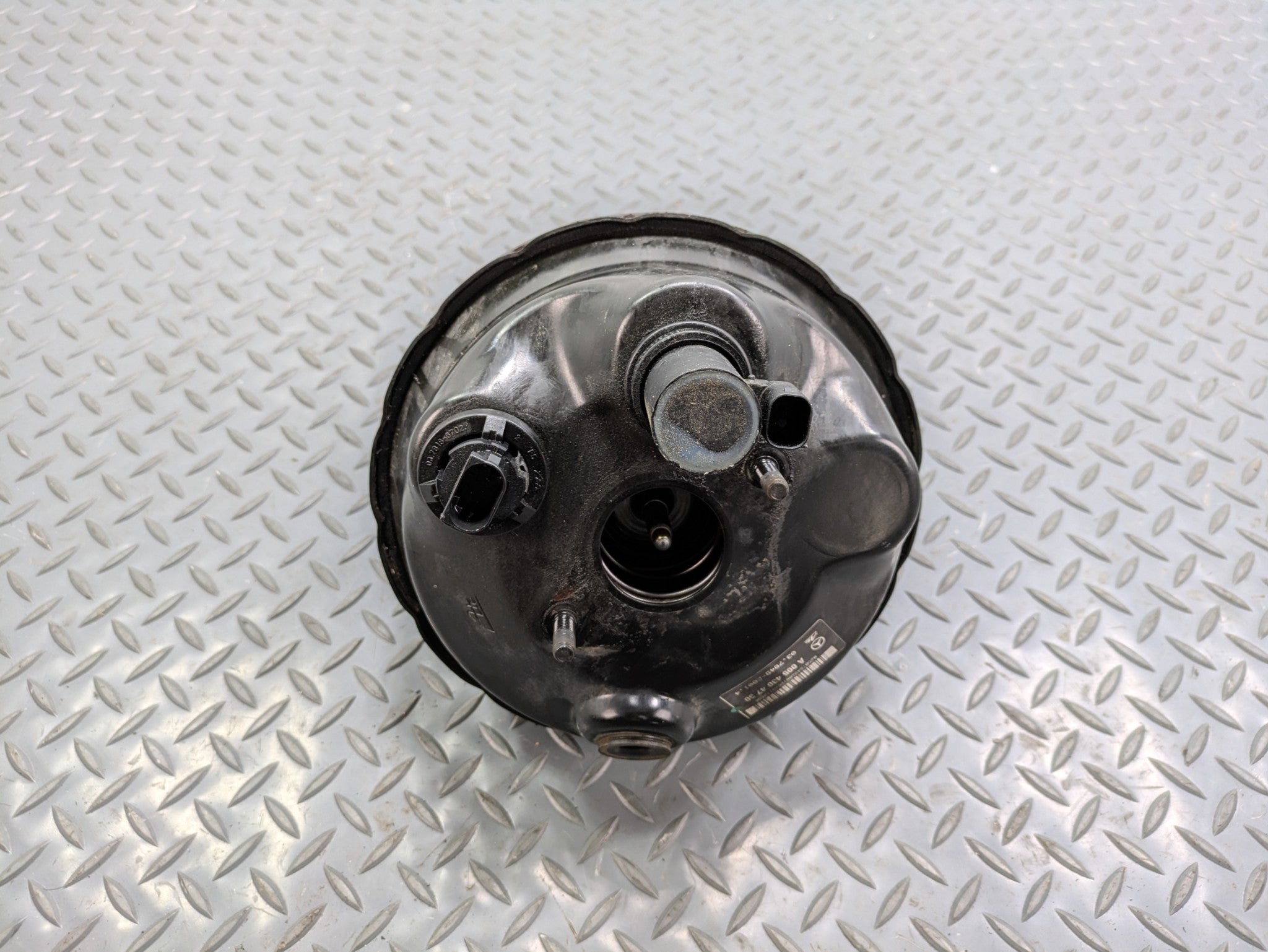 2004 - 2006 OEM MERCEDES-BENZ C230 POWER BRAKE BOOSTER ASSEMBLY