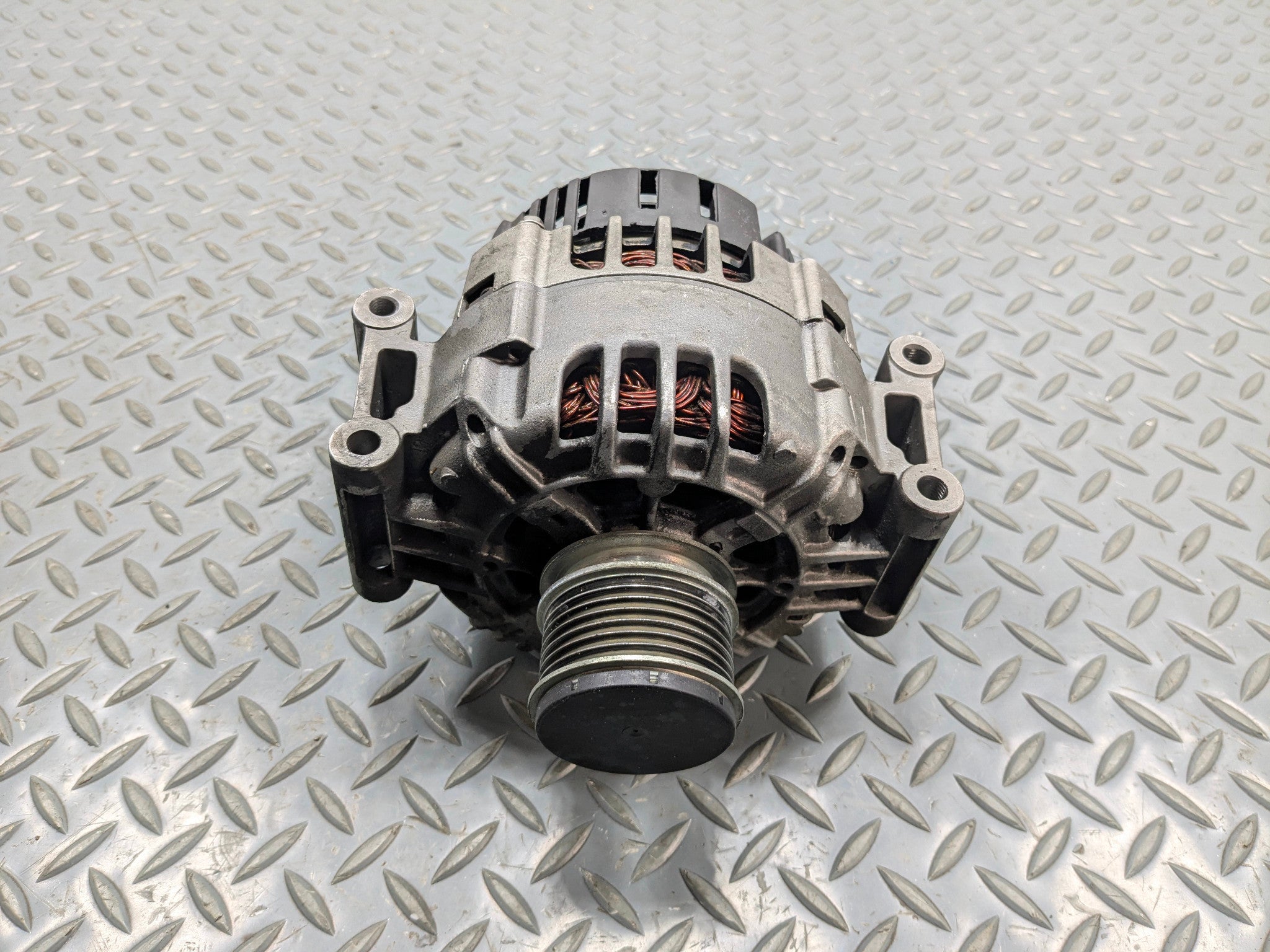 04 - 06 OEM MERCEDES-BENZ C230 POWER GENERATOR ENGINE MOTOR ALTERNATOR ASSEMBLY