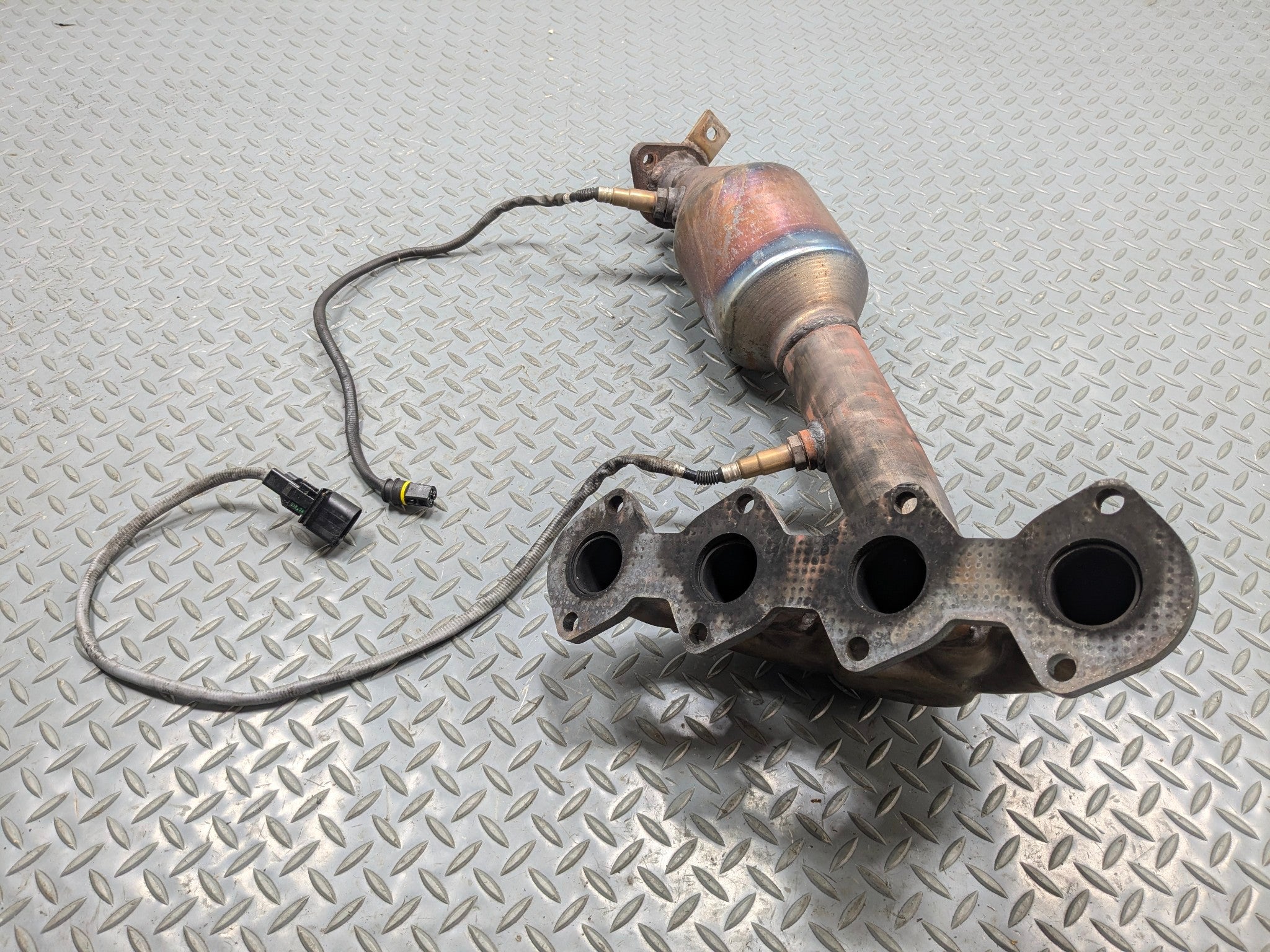 2004 - 2006 OEM MERCEDES-BENZ C230 EXHAUST MANIFOLD DOWN PIPE