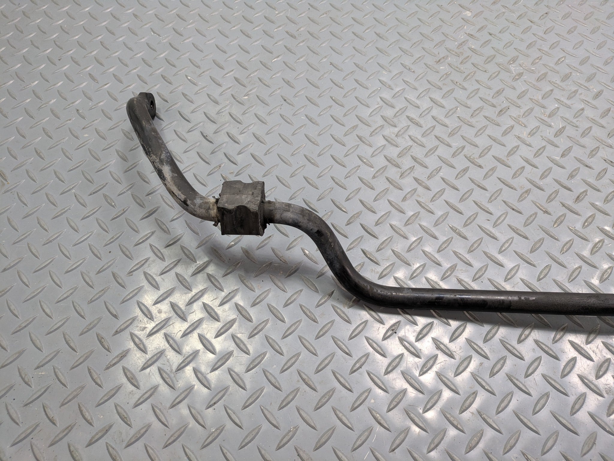 04 - 06 OEM MERCEDES-BENZ C230 FRONT STABILIZER SUSPENSION ANTI ROLL SWAY BAR