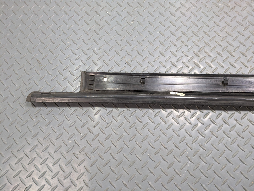 2004 - 2006 OEM MERCEDES-BENZ C230 FRONT LEFT DRIVER SIDE DOOR SILL PLATE