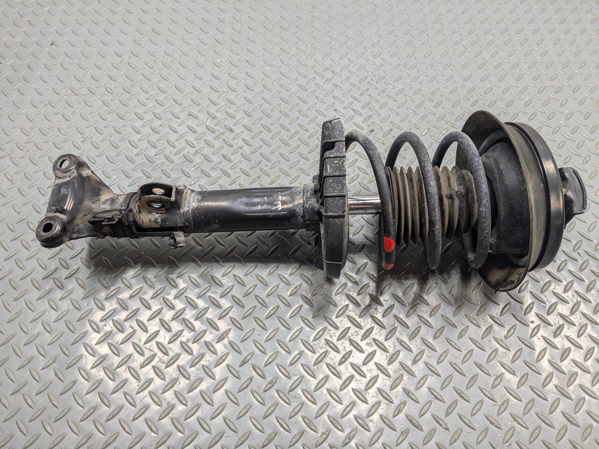 04 - 06 OEM MERCEDES-BENZ C230 FRONT RIGHT PASSENGER SIDE SHOCK STRUT ABSORBER