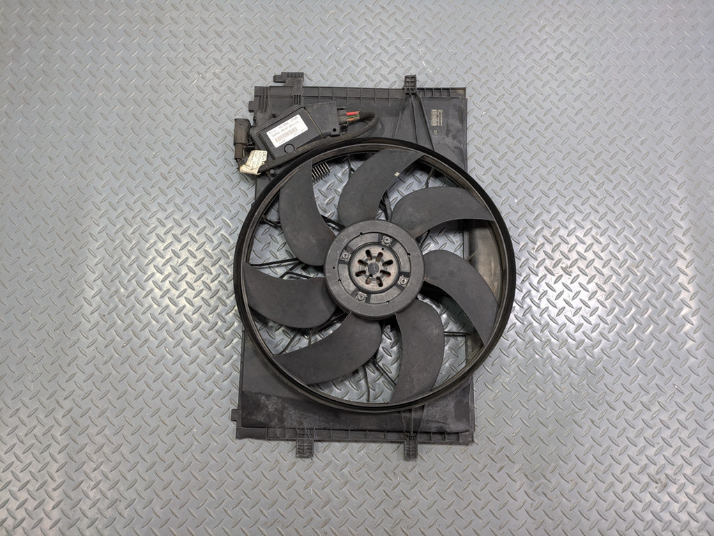 2004 - 2006 OEM MERCEDES-BENZ C230 ELECTRIC COOLING MOTOR FAN ASSEMBLY