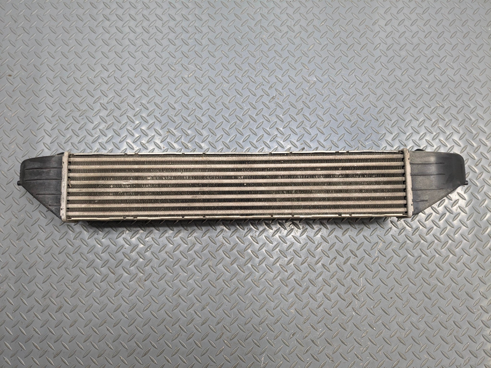 2004 - 2006 OEM MERCEDES-BENZ C230 INTERCOOLER AIR COOLER RADIATOR