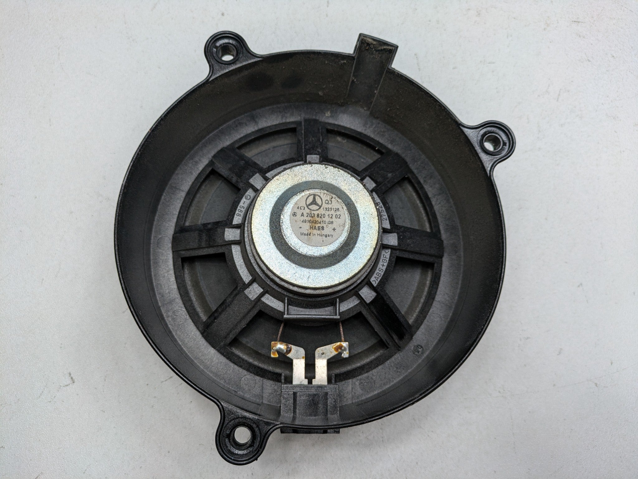 2004 - 2006 OEM MERCEDES-BENZ C230 FRONT AND REAR AUDIO SOUND SYSTEM SPEAKER SET