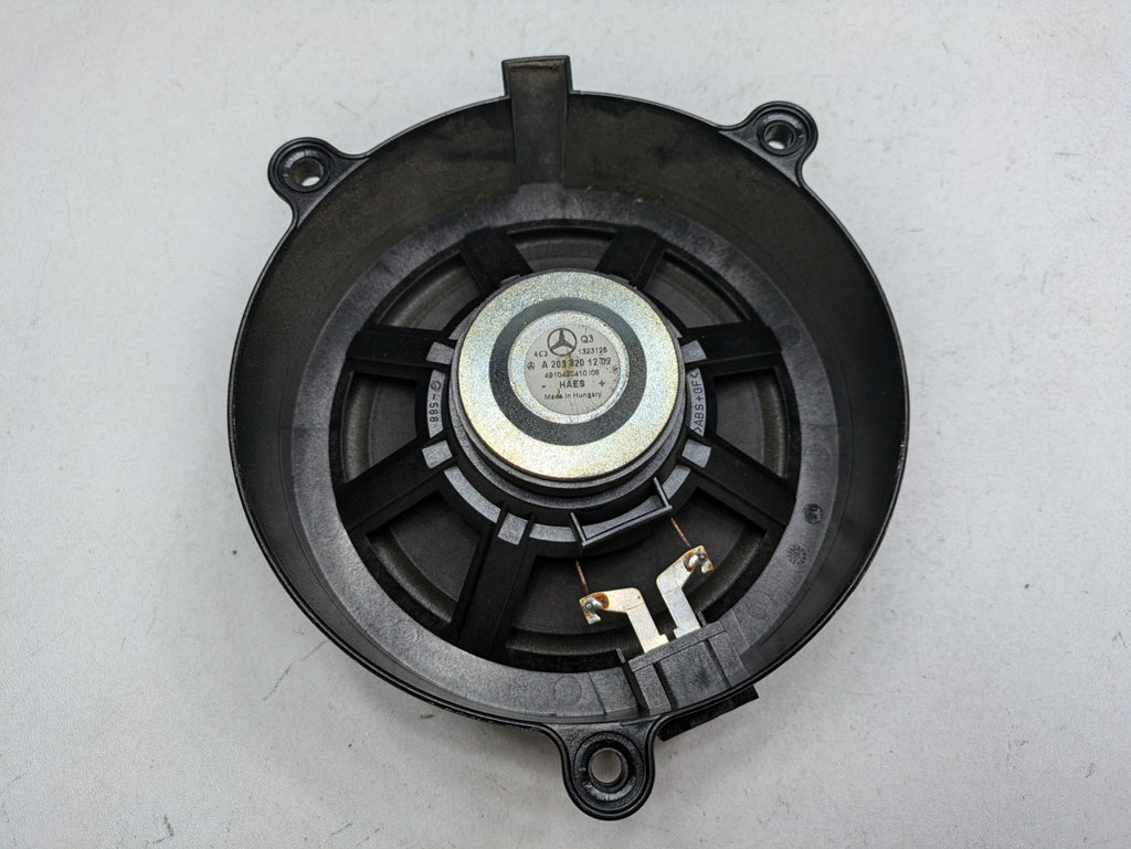 2004 - 2006 OEM MERCEDES-BENZ C230 FRONT AND REAR AUDIO SOUND SYSTEM SPEAKER SET