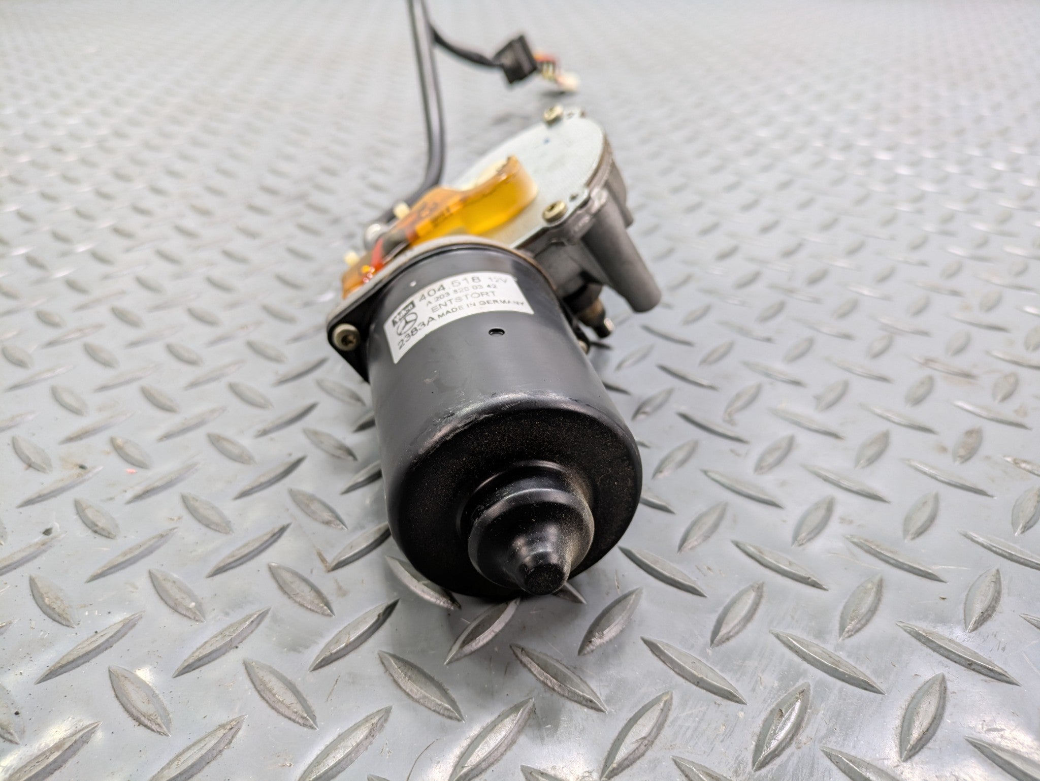 2004 - 2006 OEM MERCEDES-BENZ C230 FRONT WINDSHIELD WASHER WIPER MOTOR