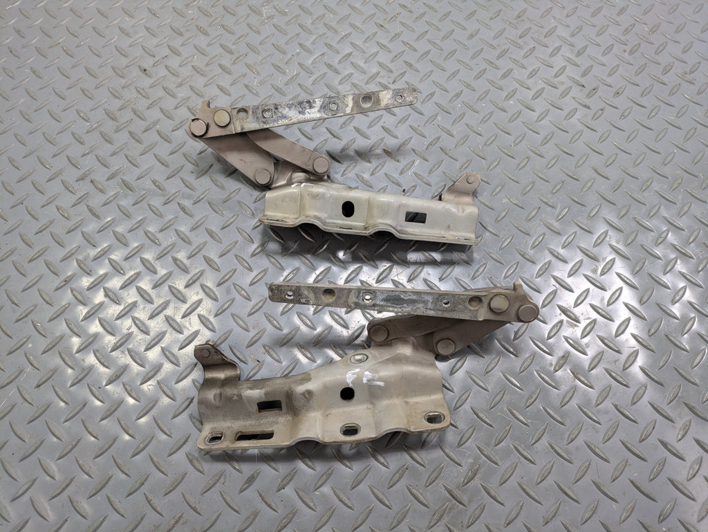 2004 - 2006 OEM MERCEDES-BENZ C230 FRONT LEFT AND RIGHT SIDE HOOD HINGE SET