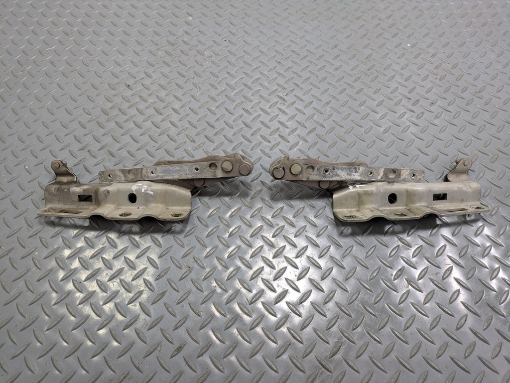 2004 - 2006 OEM MERCEDES-BENZ C230 FRONT LEFT AND RIGHT SIDE HOOD HINGE SET