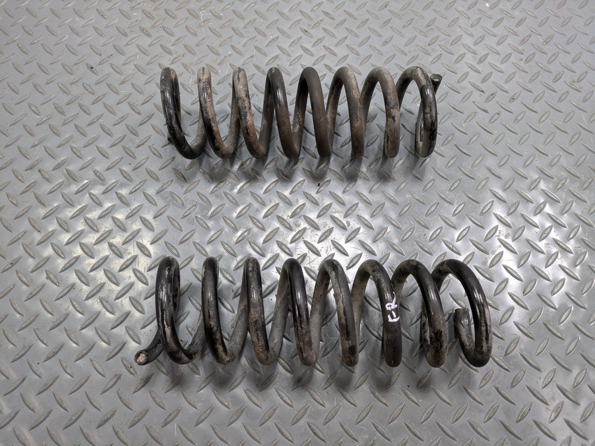 2004 - 2006 OEM MERCEDES-BENZ C230 LEFT AND RIGHT SIDE AIR COIL SPRING