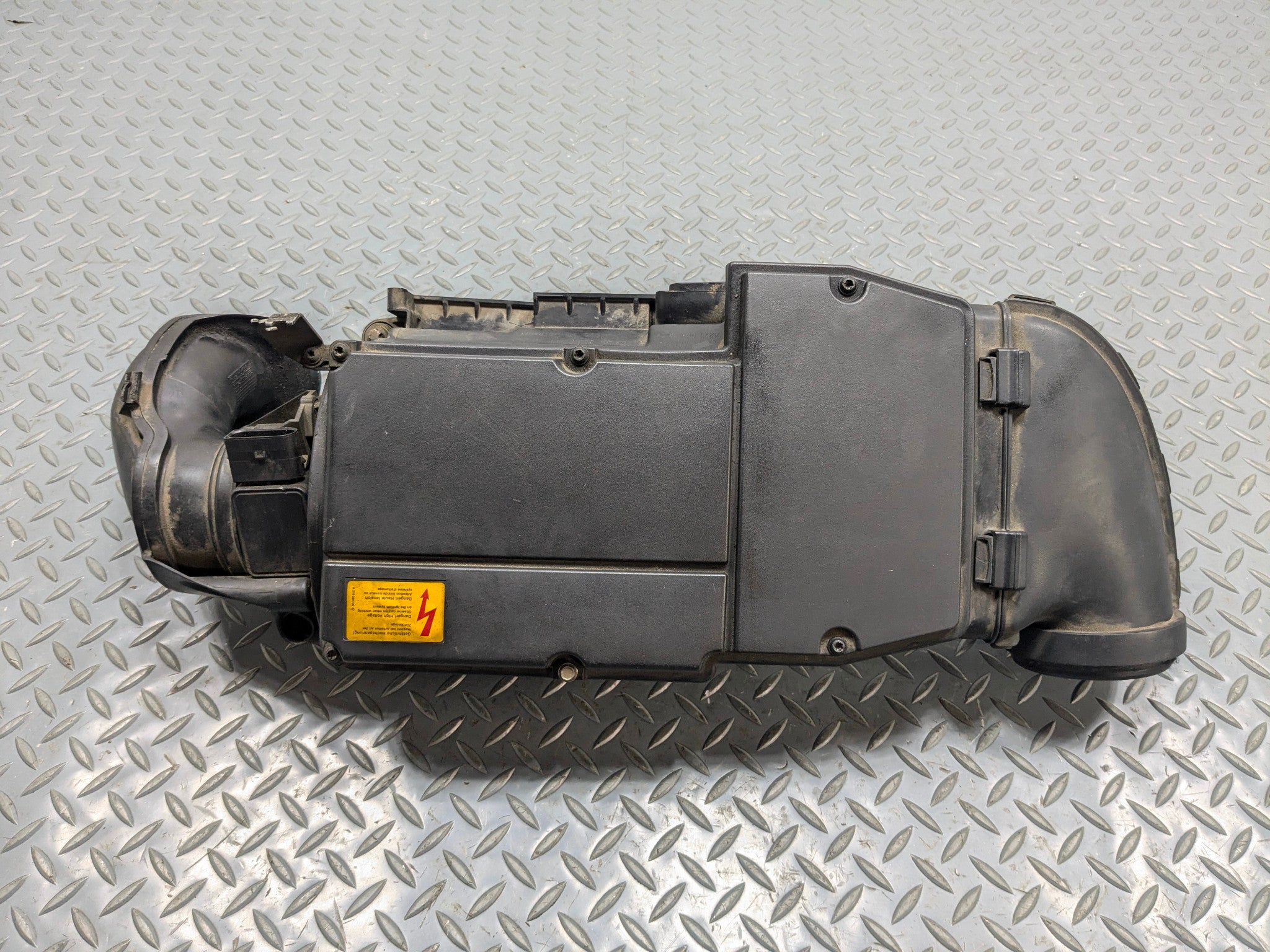 04 - 06 OEM MERCEDES-BENZ C230 ENGINE AIR CLEANER FILTER BOX HOUSING