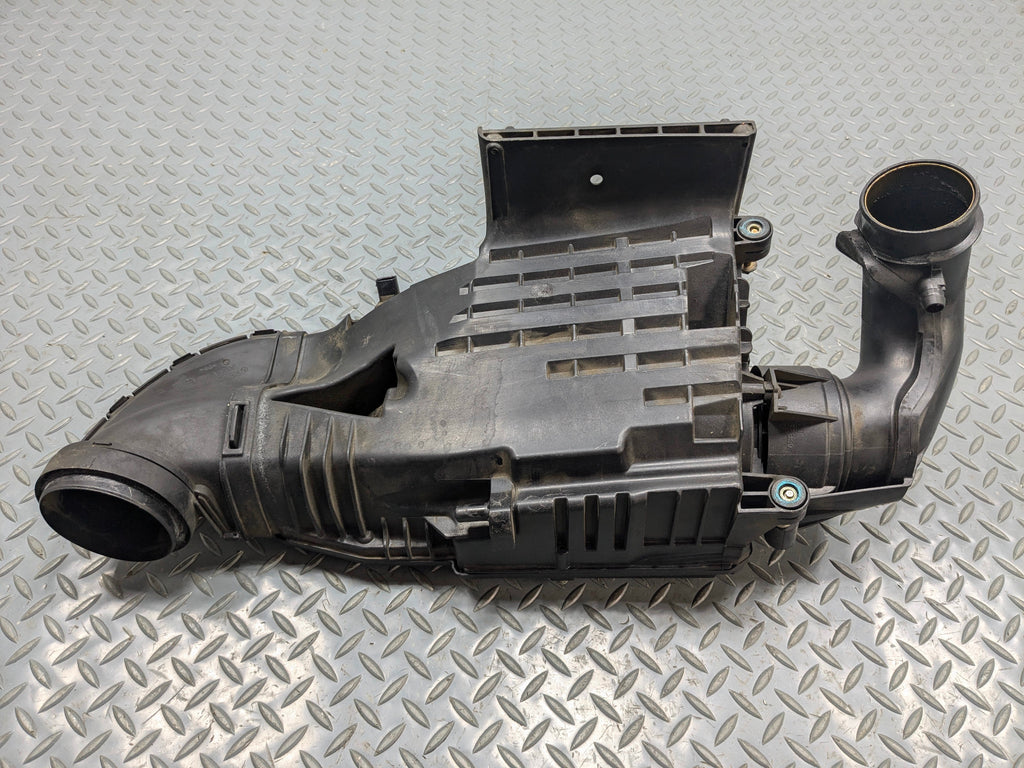04 - 06 OEM MERCEDES-BENZ C230 ENGINE AIR CLEANER FILTER BOX HOUSING