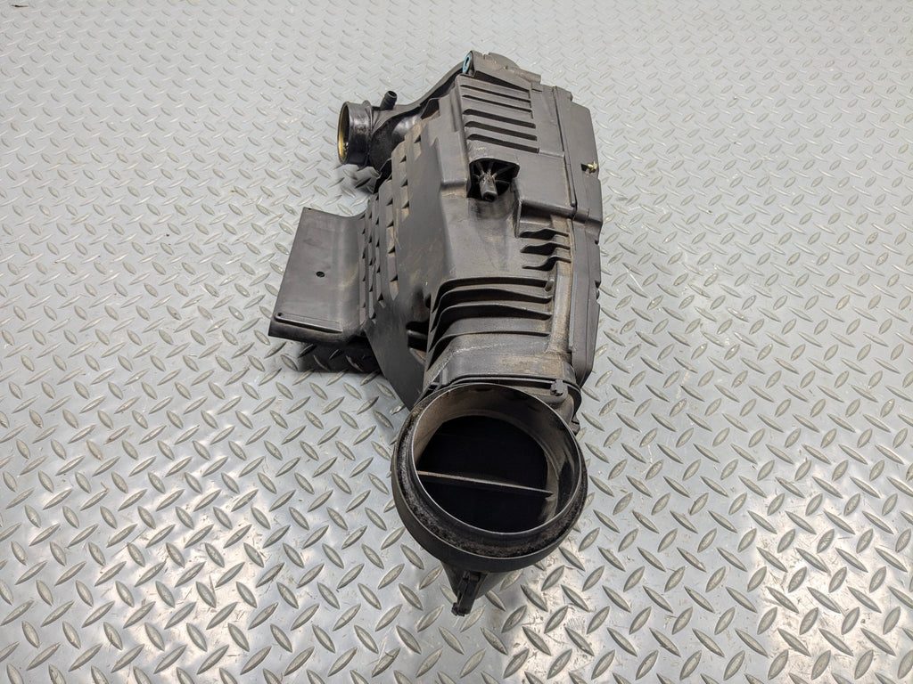 04 - 06 OEM MERCEDES-BENZ C230 ENGINE AIR CLEANER FILTER BOX HOUSING