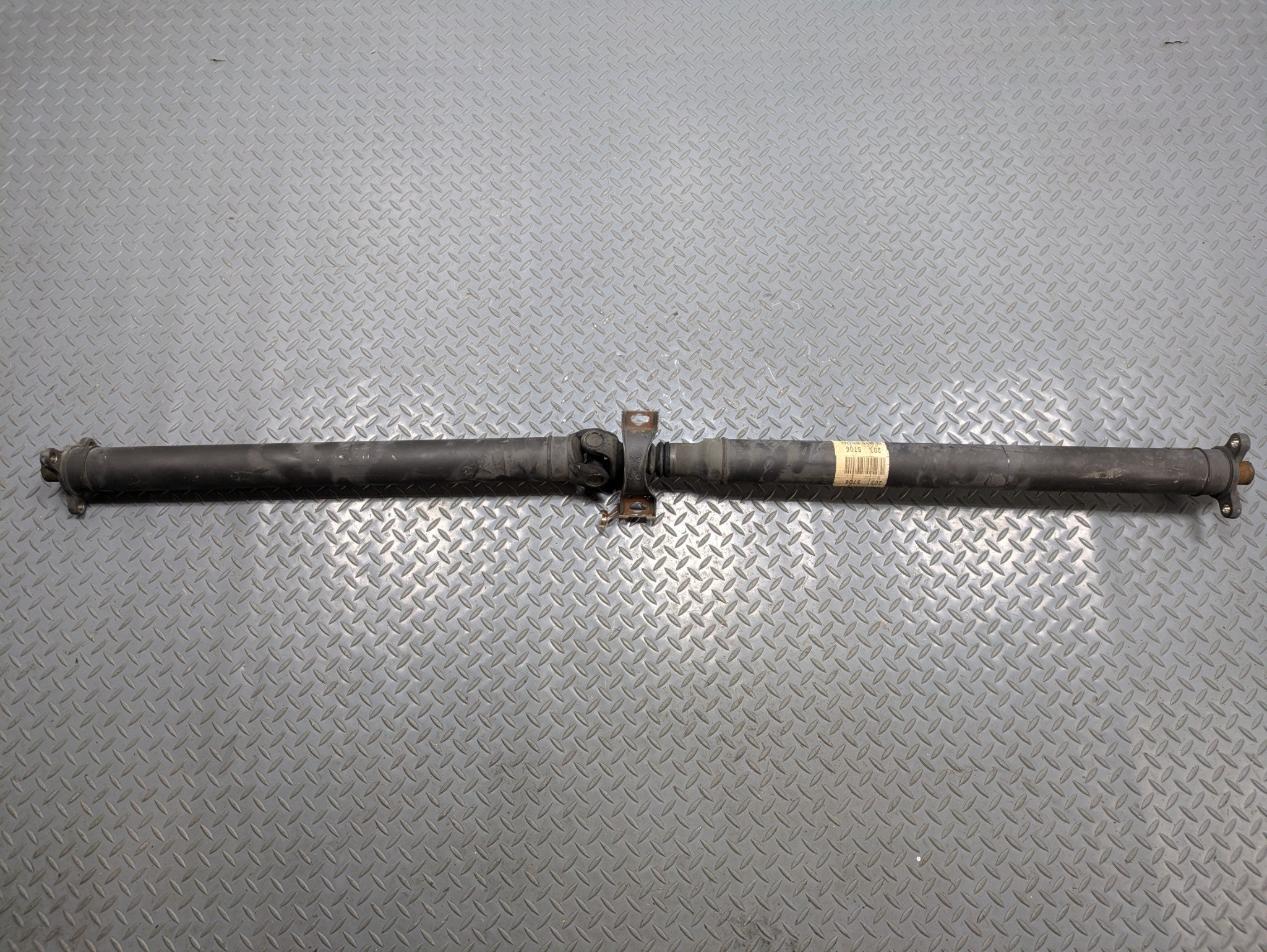 2004 - 2006 OEM MERCEDES-BENZ C230 REAR DRIVE SHAFT CARDAN PROPELLER ASSEMBLY