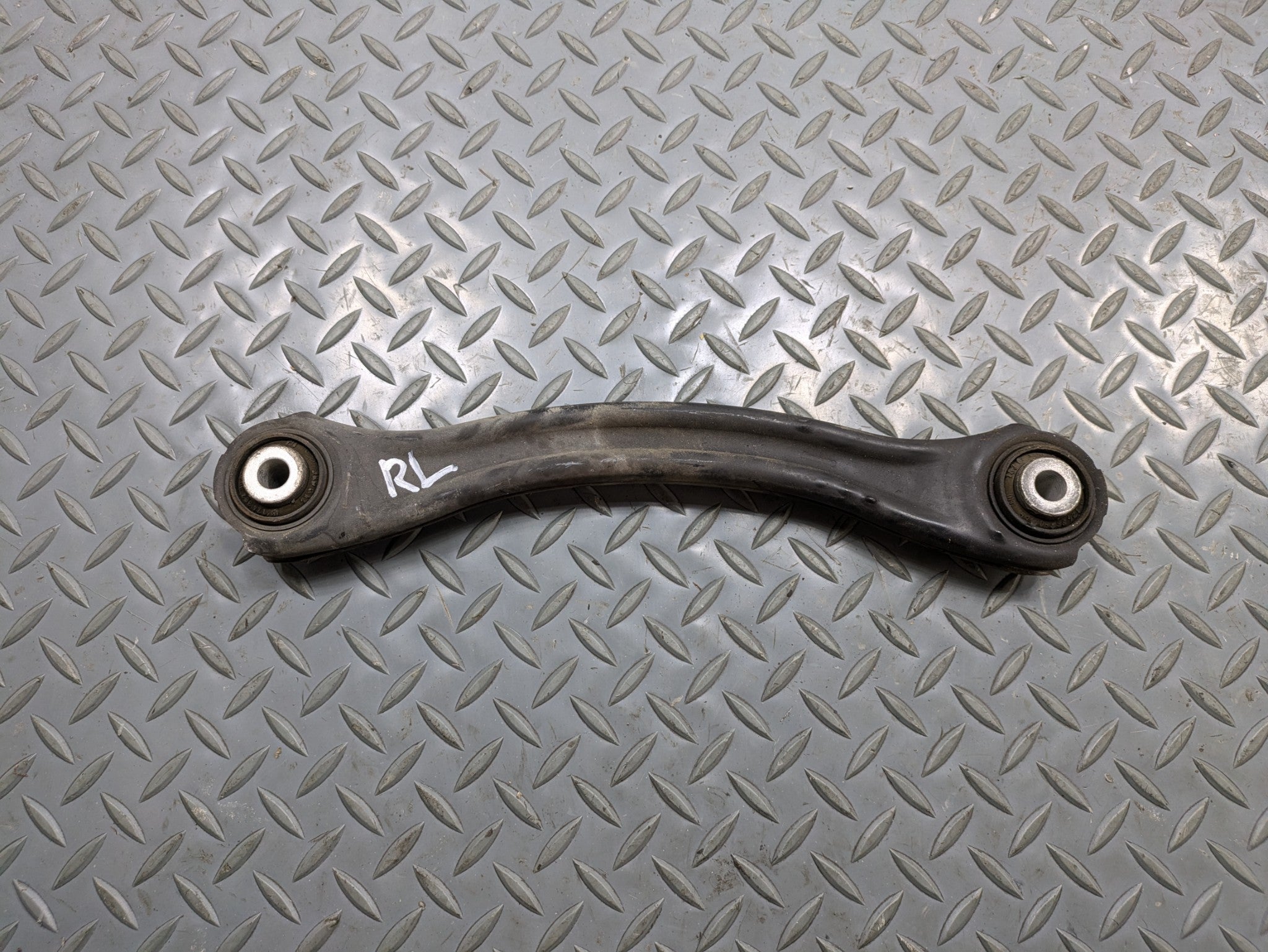 2004 - 2006 OEM MERCEDES-BENZ C230 REAR LEFT DRIVER SIDE UPPER CONTROL ARM