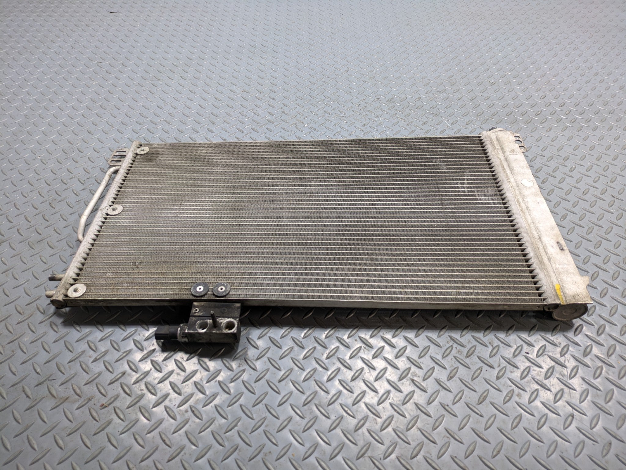 2004 - 2006 OEM MERCEDES-BENZ C230 AC AIR CONDITIONING CONDENSER