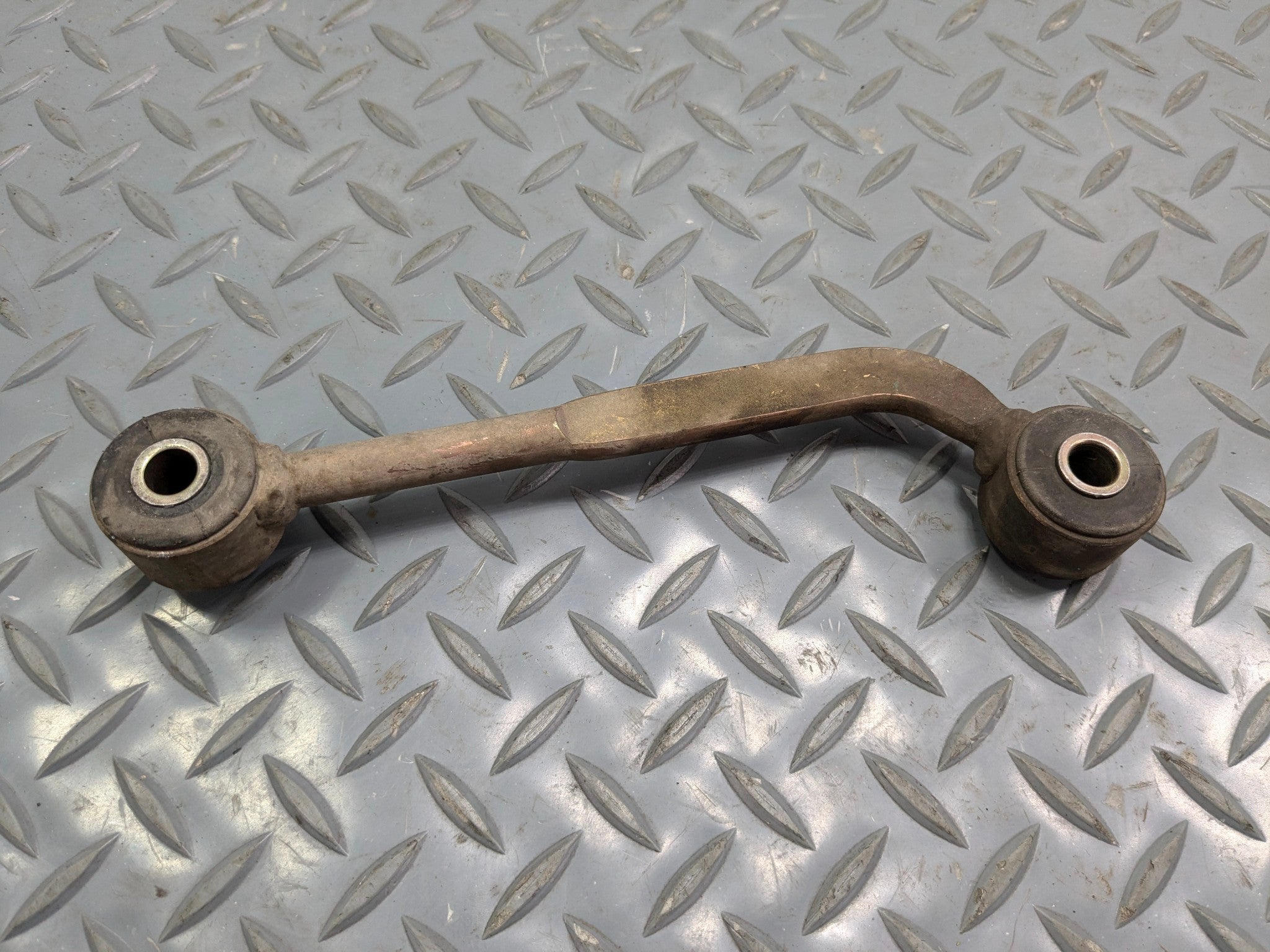 04 - 06 OEM MERCEDES-BENZ C230 REAR LEFT DRIVER SIDE STABILIZER SWAY BAR LINK