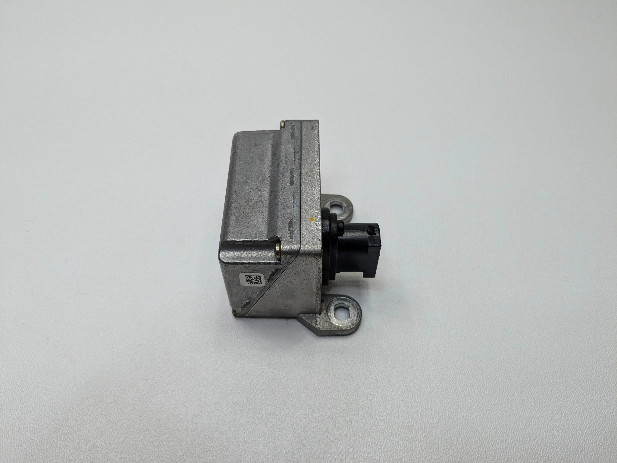 2004 - 2006 OEM MERCEDES-BENZ C230 SPEED YAW TURN RATE SENSOR MODULE UNIT