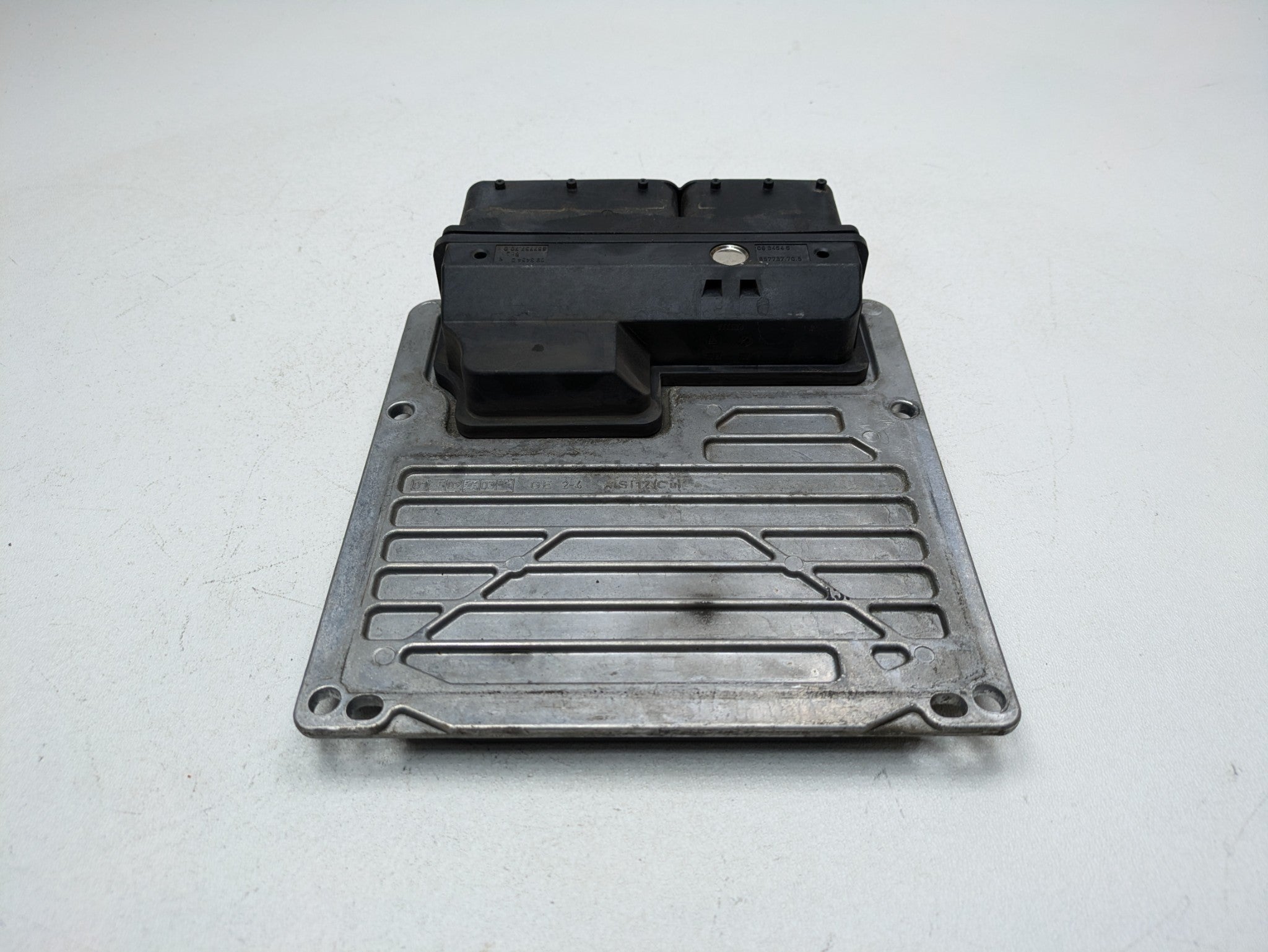 04 - 06 OEM MERCEDES-BENZ C230 ENGINE COMPUTER CONTROL MODULE UNIT