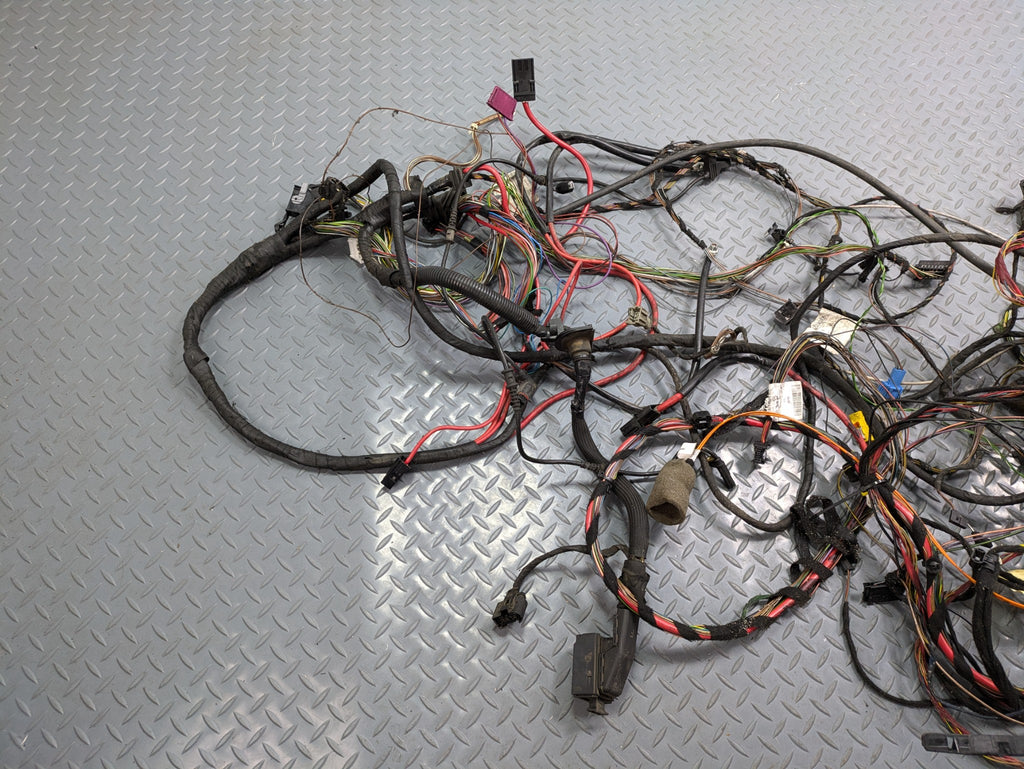 04 - 06 OEM MERCEDES-BENZ C230 INTERIOR BODY WIRE HARNESS CABLE AND CONNECTOR